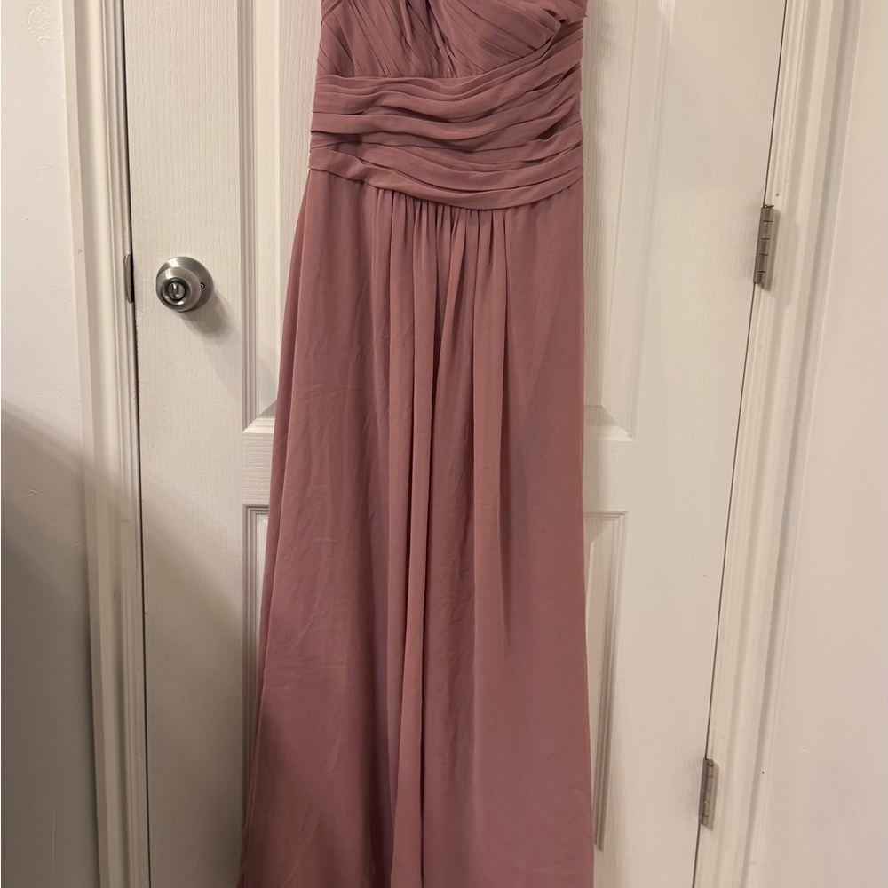 Monique Lhuillier Strapless Blush Gown